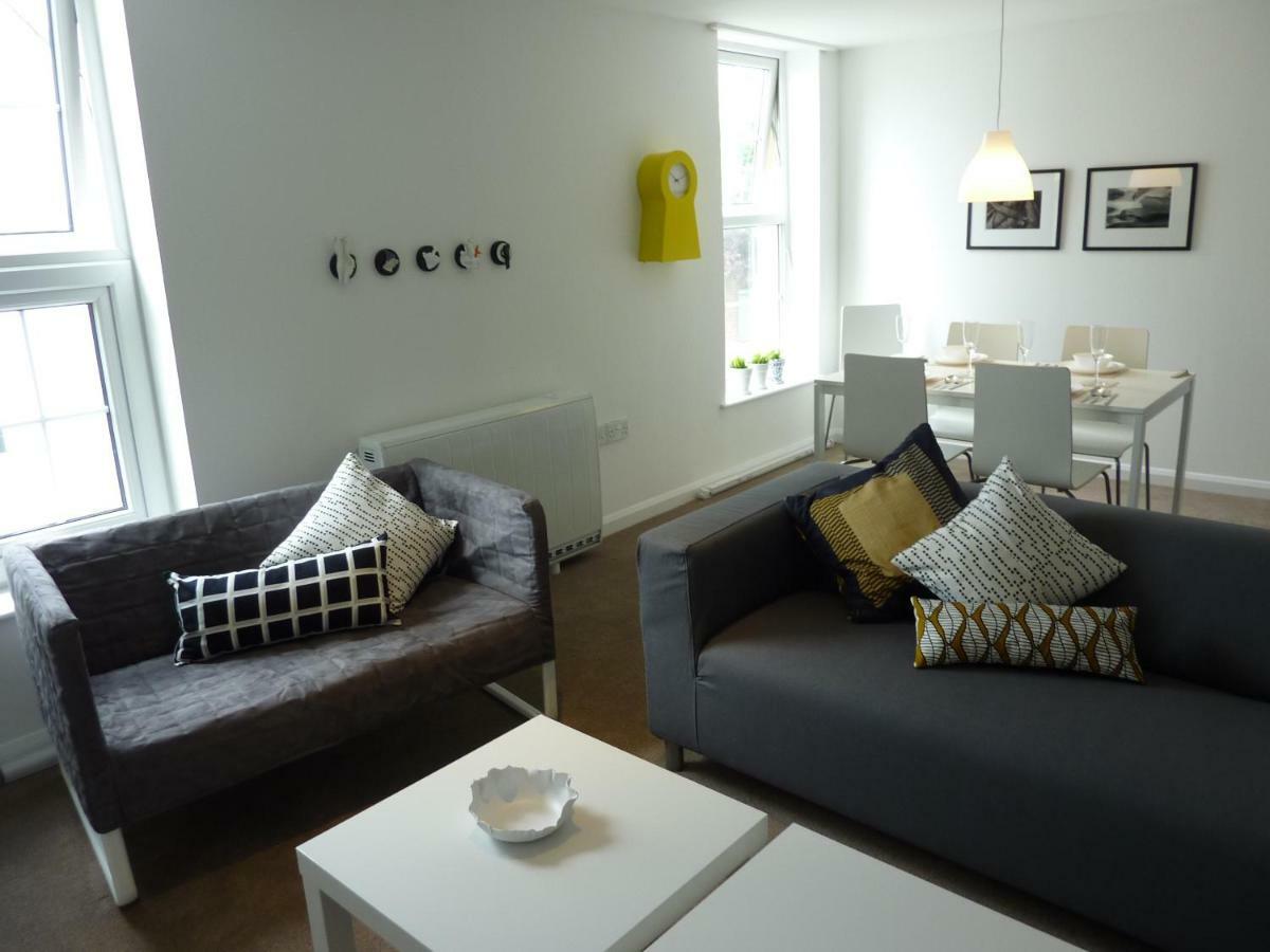 No 1 Town Apartment Сидмут Екстериор снимка