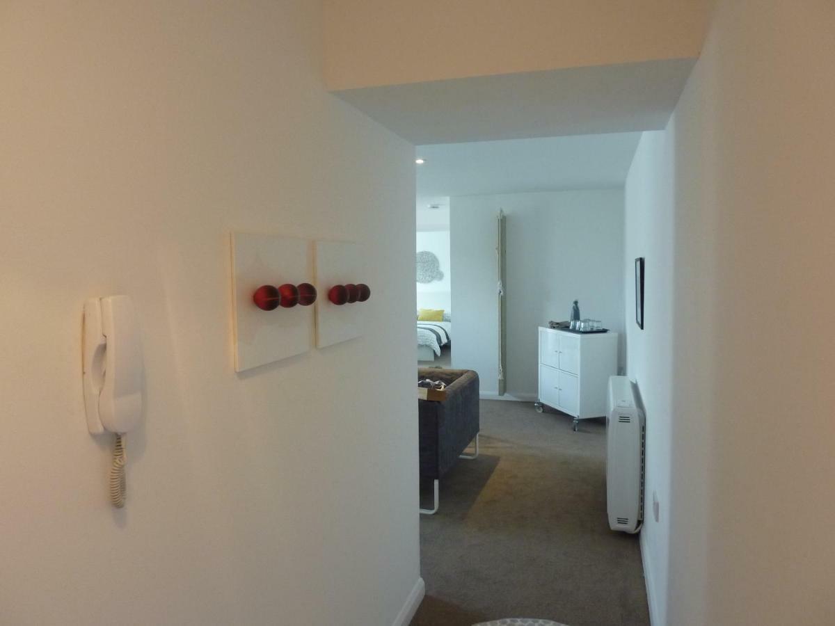 No 1 Town Apartment Сидмут Екстериор снимка